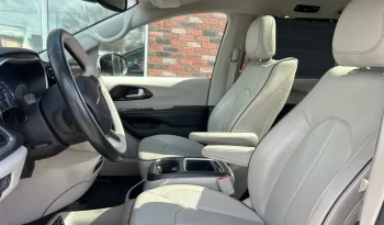 2018 Chrysler Pacifica full