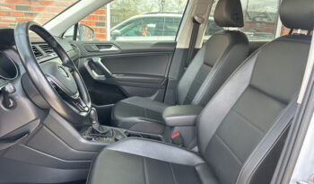 2019 Volkswagen Tiguan full