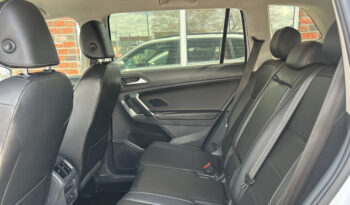 2019 Volkswagen Tiguan full