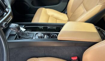 2019 Volvo V60 Cross Country full