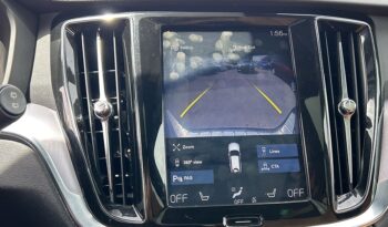 2019 Volvo V60 Cross Country full