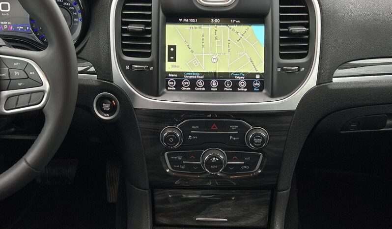 2022 Chrysler 300 full
