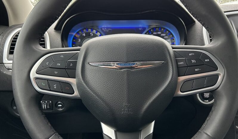 2022 Chrysler 300 full