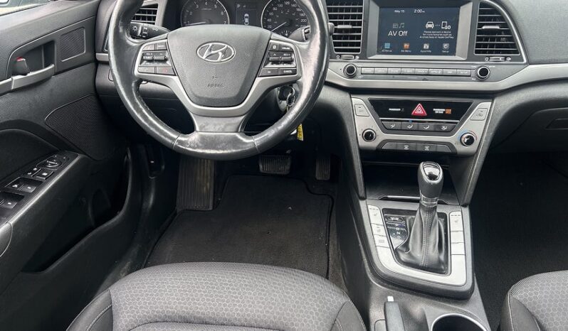 2018 Hyundai Elantra full