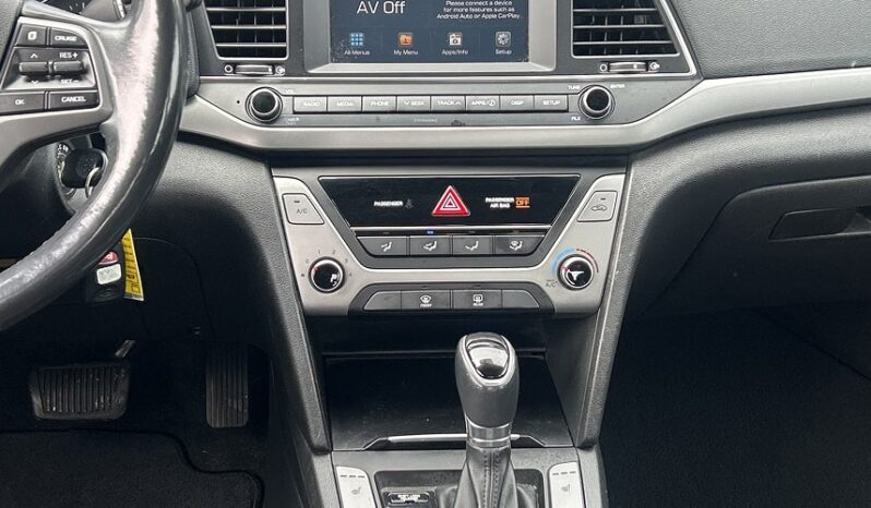 2018 Hyundai Elantra full