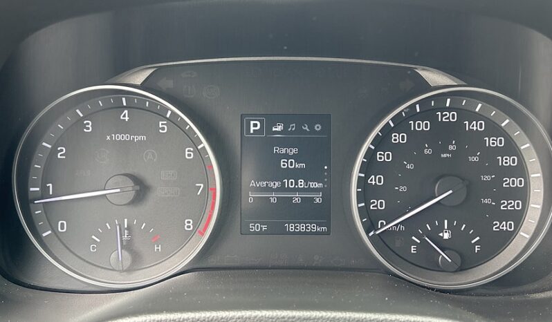 2018 Hyundai Elantra full
