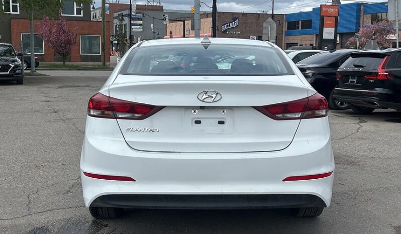 2018 Hyundai Elantra full