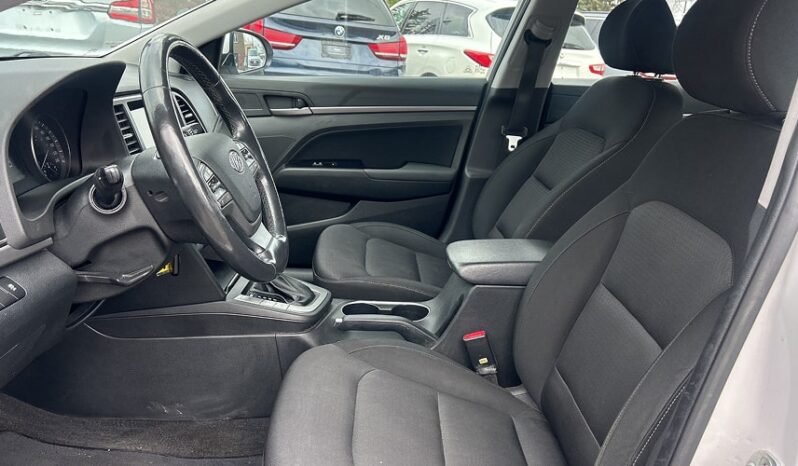 2018 Hyundai Elantra full