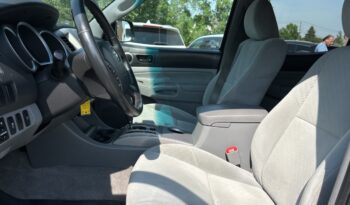 2011 Toyota Tacoma full