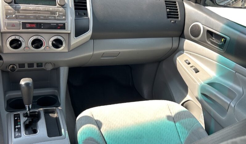 2011 Toyota Tacoma full