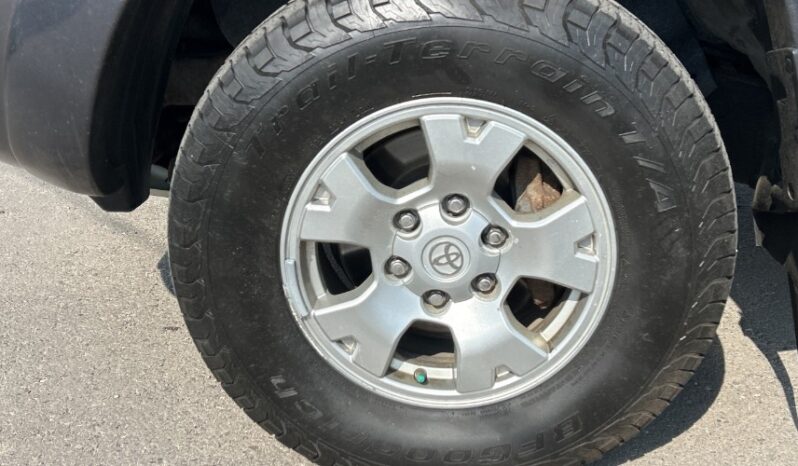 2011 Toyota Tacoma full