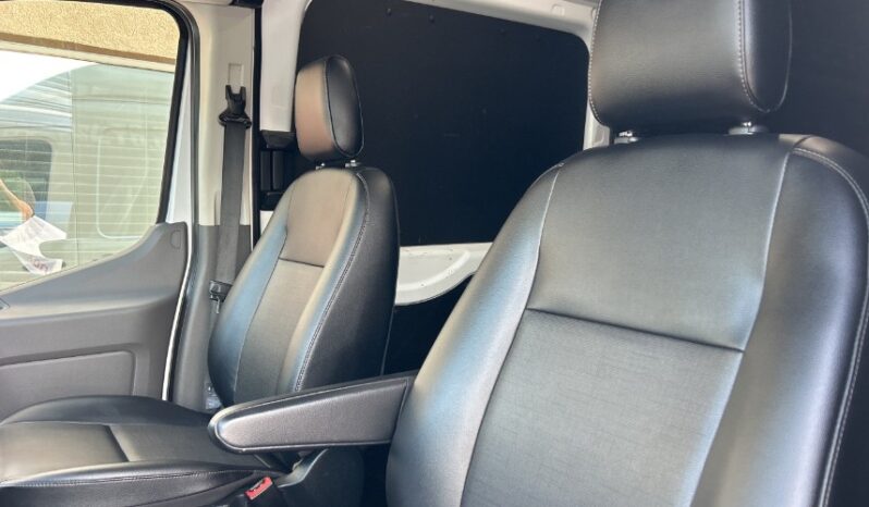 2022 Ford Transit Cargo Van full
