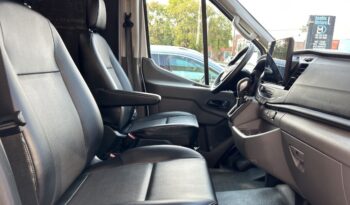 2022 Ford Transit Cargo Van full
