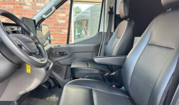 2022 Ford Transit Cargo Van full