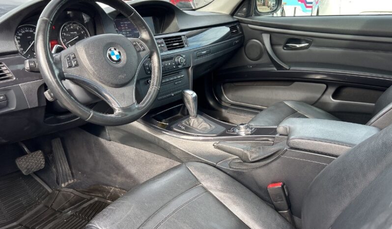2012 BMW 3 Series full