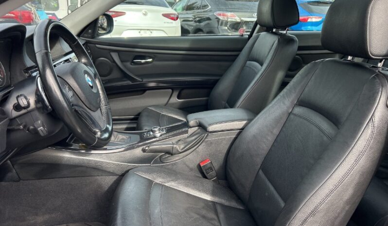 2012 BMW 3 Series full