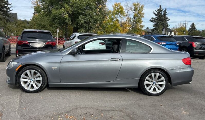 2012 BMW 3 Series full
