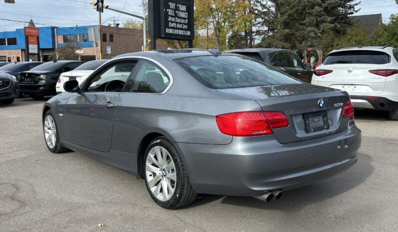 2012 BMW 3 Series full