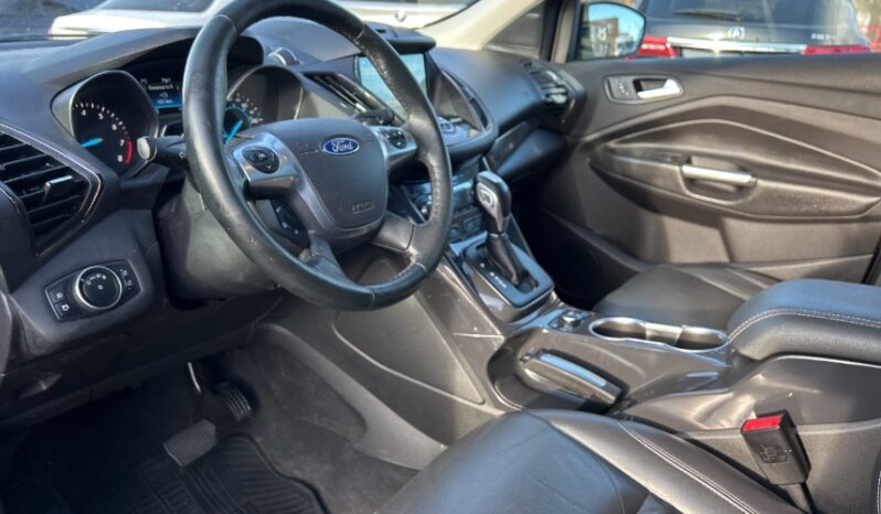 2019 Mercedes-Benz CLA full