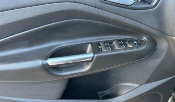 2019 Mercedes-Benz CLA full