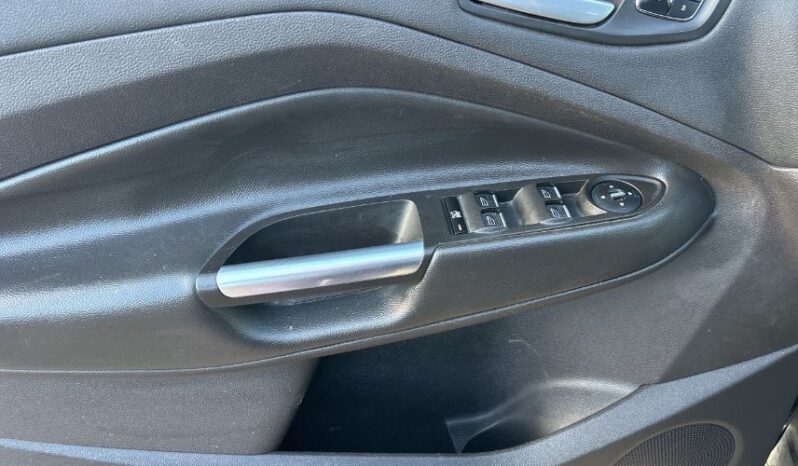 2019 Mercedes-Benz CLA full