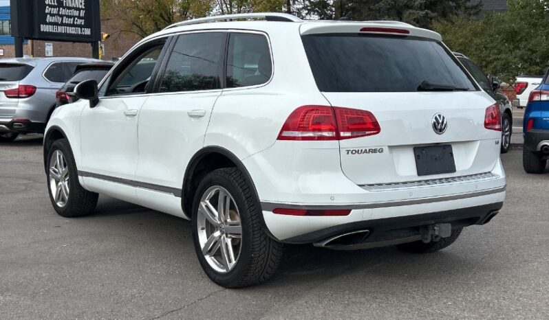 2017 Volkswagen Touareg full