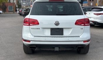 2017 Volkswagen Touareg full