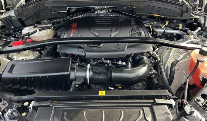 2018 Alfa Romeo Stelvio full