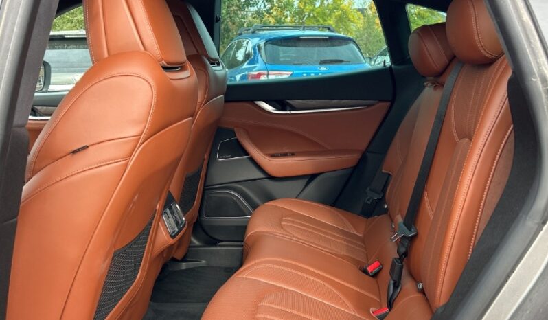 2018 Maserati Levante full
