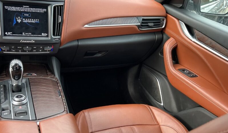 2018 Maserati Levante full