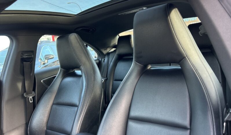 2019 Mercedes-Benz CLA full