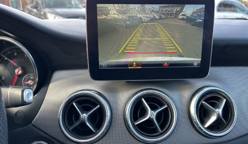 2019 Mercedes-Benz CLA full