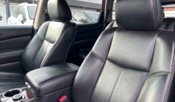 2016 Nissan Pathfinder full