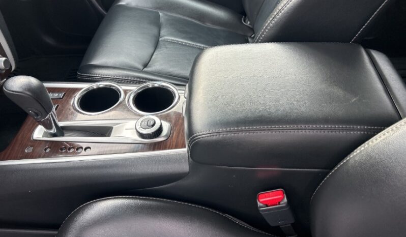 2016 Nissan Pathfinder full