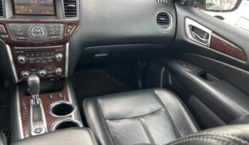 2016 Nissan Pathfinder full