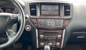2016 Nissan Pathfinder full