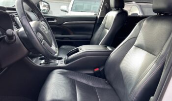 2019 Toyota Highlander full