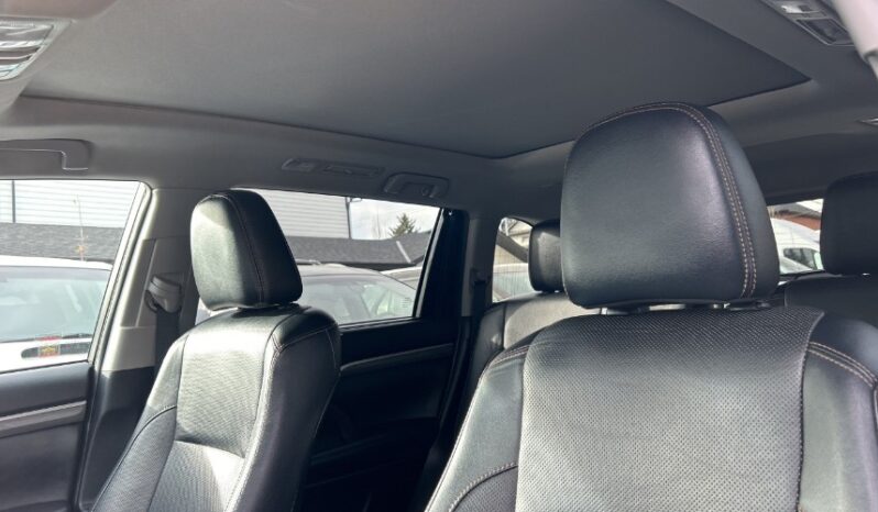 2019 Toyota Highlander full