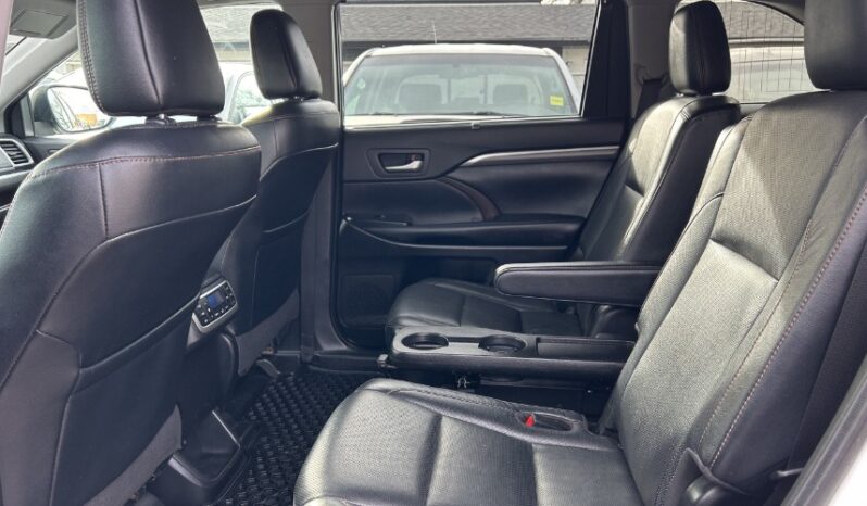 2019 Toyota Highlander full