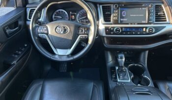 2019 Toyota Highlander full