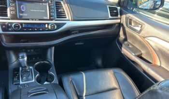 2019 Toyota Highlander full