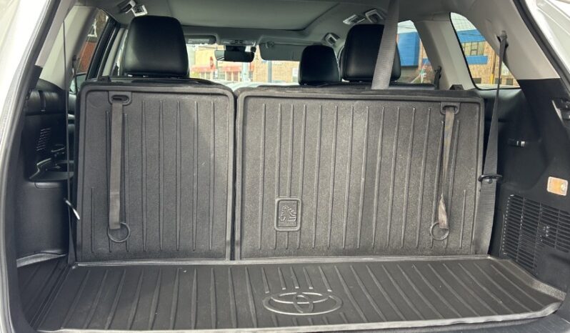 2019 Toyota Highlander full