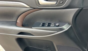 2019 Toyota Highlander full