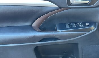 2019 Toyota Highlander full