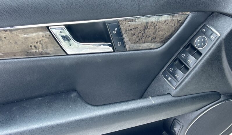 2011 Mercedes-Benz C-Class full