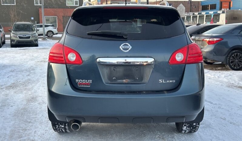 2013 Nissan Rogue full