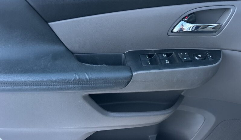 2015 Honda Odyssey full