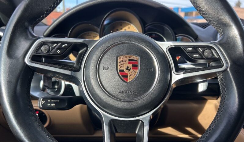 2016 Porsche Cayenne full