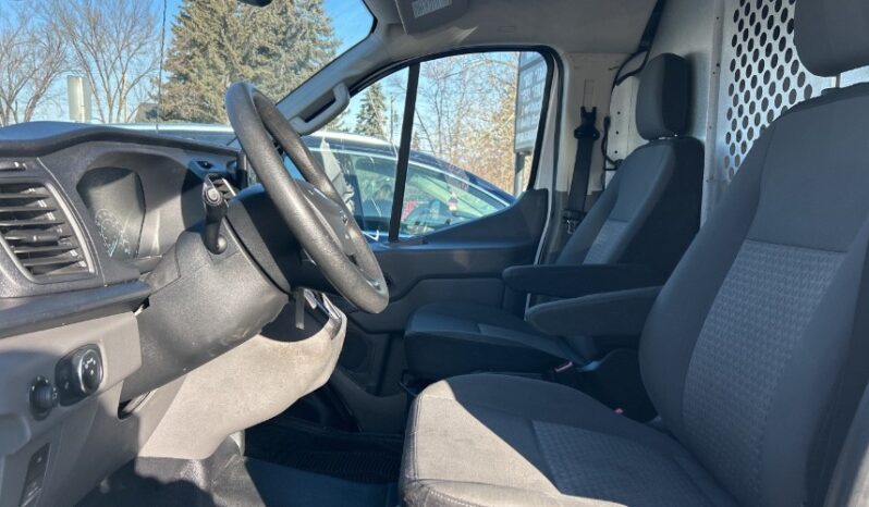 2022 Ford Transit Cargo Van full