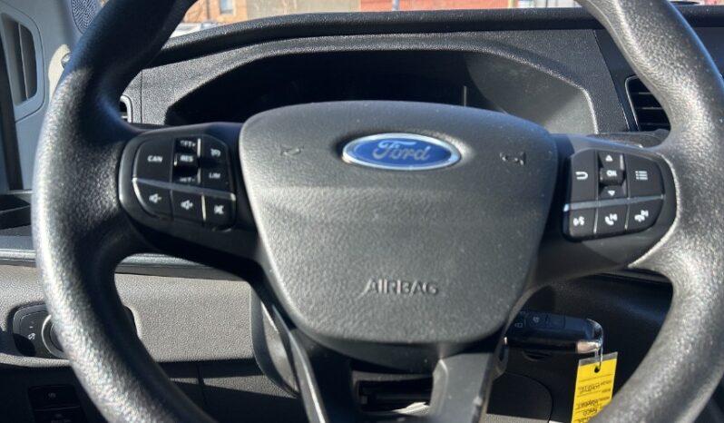 2022 Ford Transit Cargo Van full
